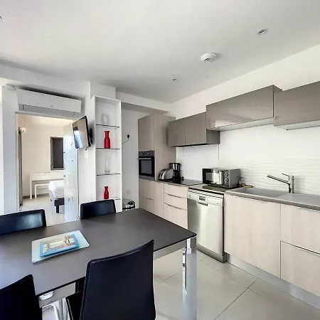 T2 Avec Vue Sur Mer Et Citadelle, Parking Prive, Calvi - Fr-1-719-5 Appartement Calvi (Corsica)