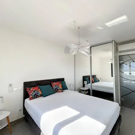 T2 Avec Vue Sur Mer Et Citadelle, Parking Prive, Calvi - Fr-1-719-5 *